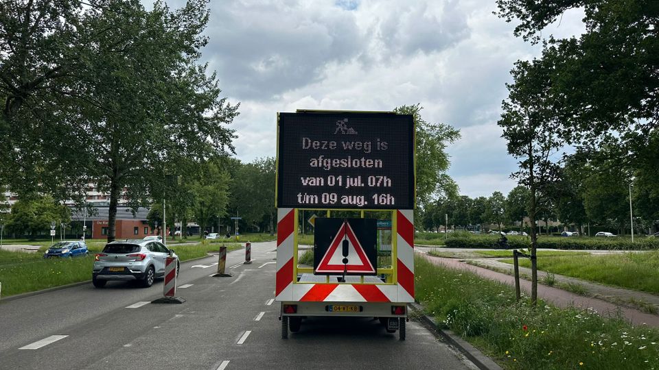 Afsluiting Burgemeester Schneiderlaan in Roosendaal