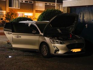 Brand auto brandweer Holleweg Bergen op Zoom 112