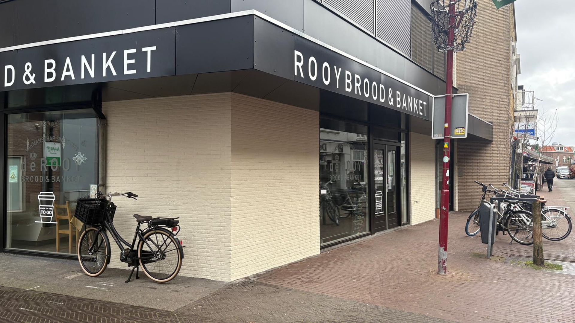 Bakkerij De Rooij na 117 jaar failliet, winkels voorlopig gesloten