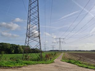 Alliantie Moerdijk vraagt regie van premier Rob Jetten bij Powerport, maar ministerie houdt regie bij staatssecretaris