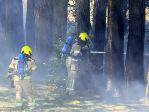 Voor derde dag op rij brand in Sint Philipsland, ditmaal in tuin en natuur