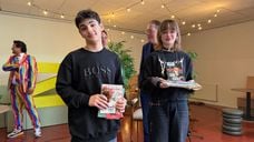 Esmee van Zundert is de winnaar van de voorleeswedstrijd in Zundert.